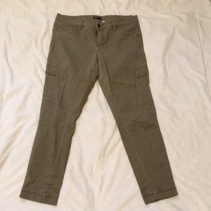 Khaki cargo pant
